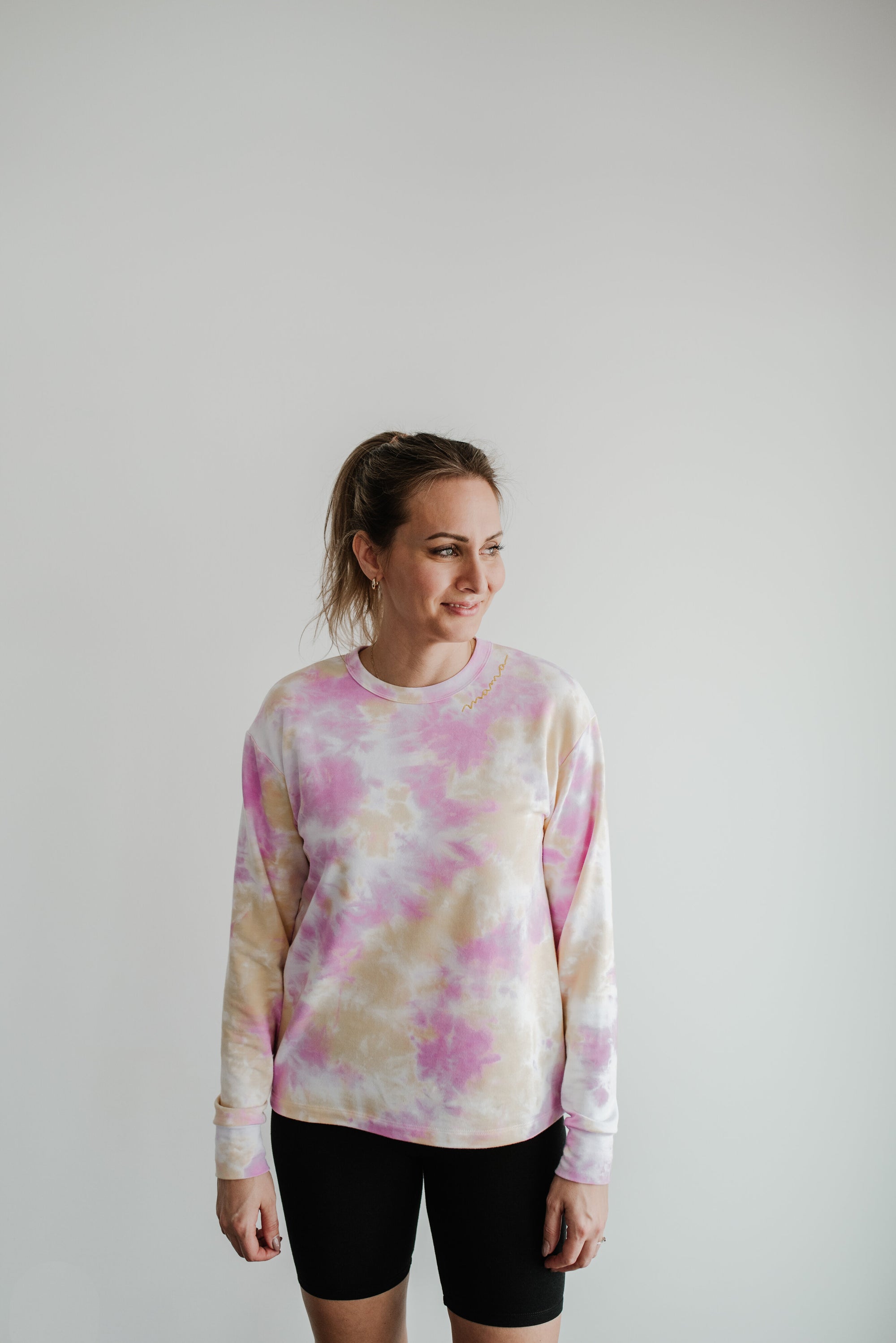 mama play long sleeve - sunny tie dye