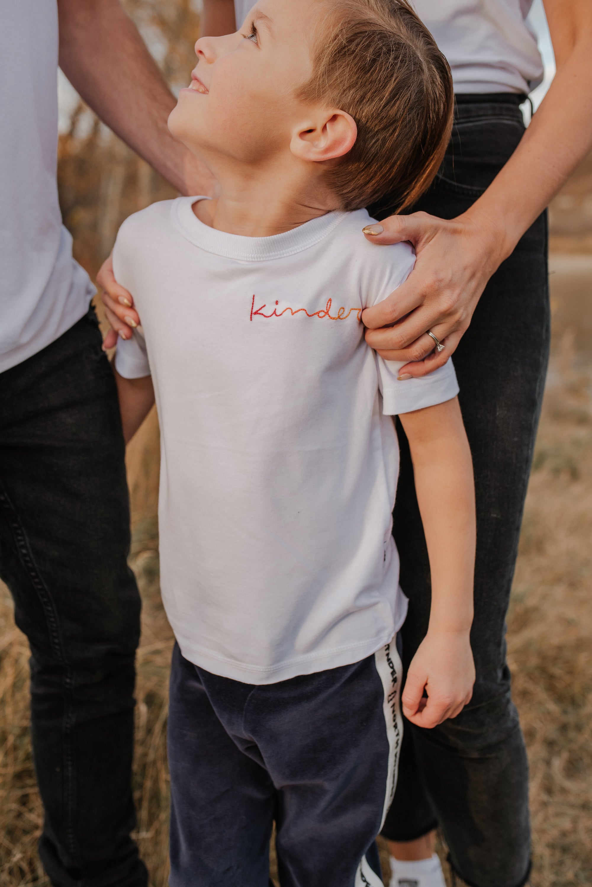 kinder tee