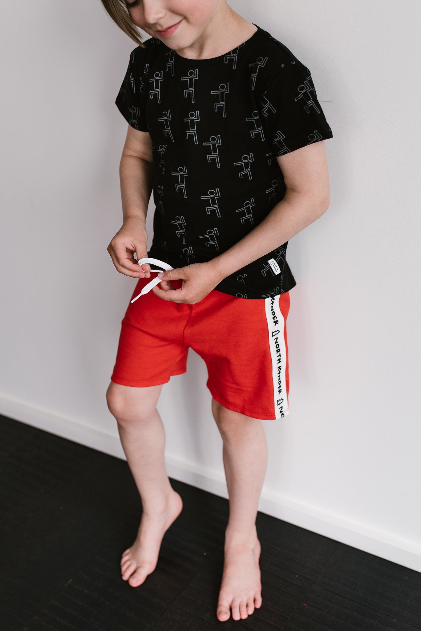 speed shorts - crayon red