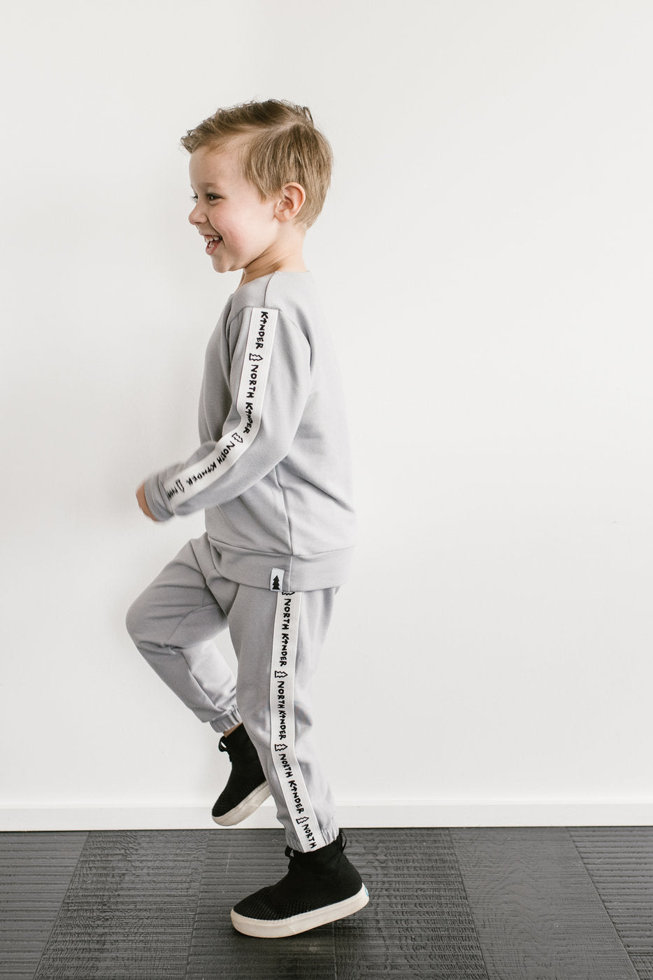 speed sweater