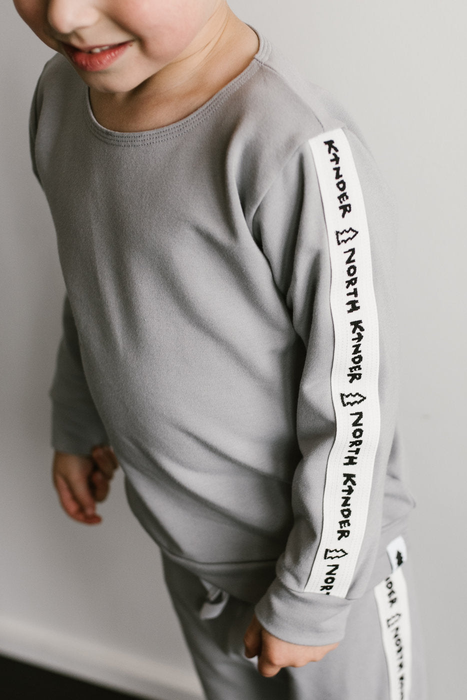 speed sweater